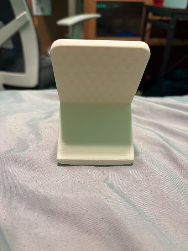 Simple Phone Stand - Image 3